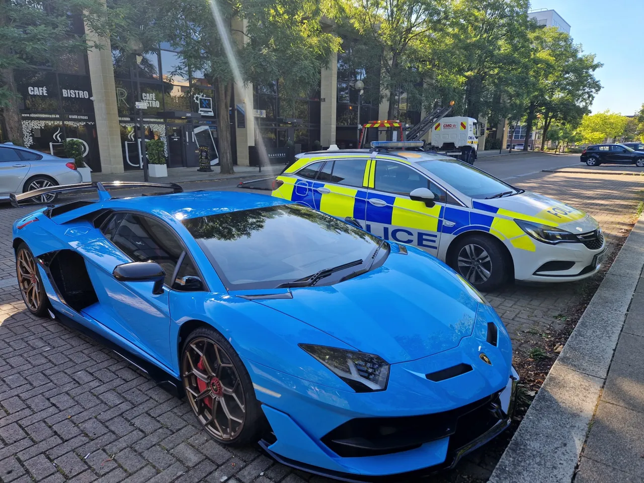 Британская полиция конфисковала Lamborghini за 320 000 евро за отсутствие страховки