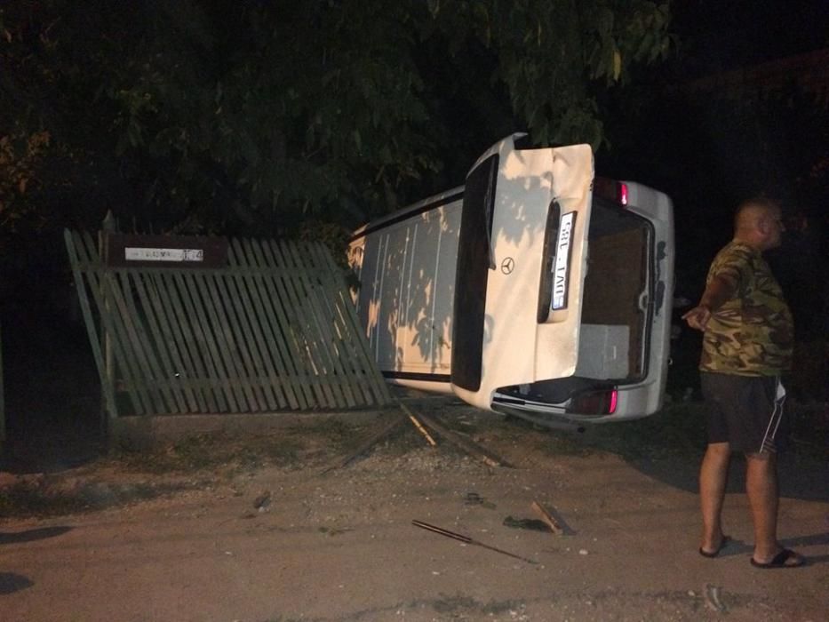 В Дурлештах пьяный водитель насмерть сбил мужчину и тяжело ранил подростка