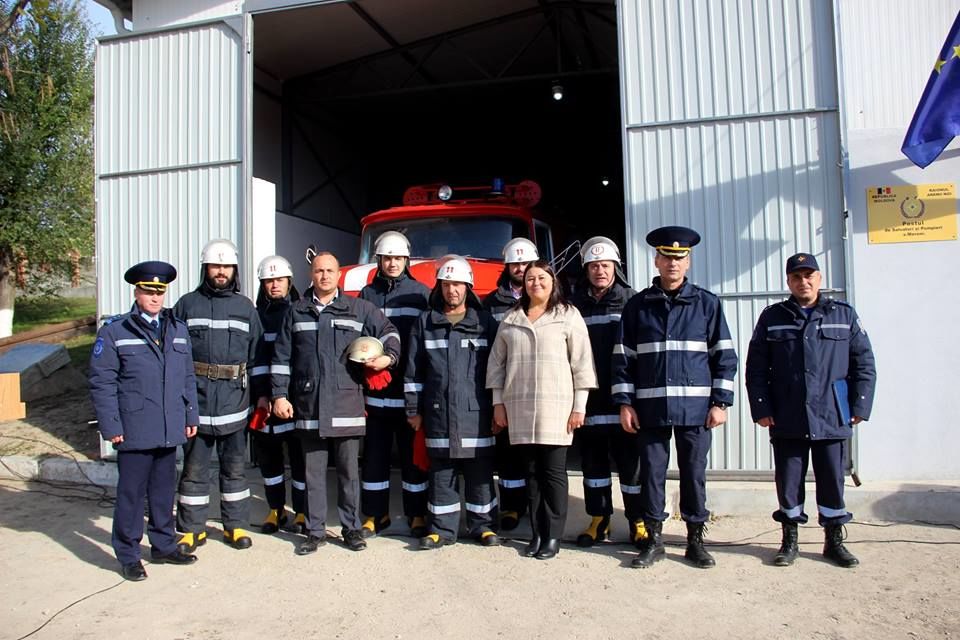 В Новоаненском районе открыли новый пост гражданских спасателей и пожарных
