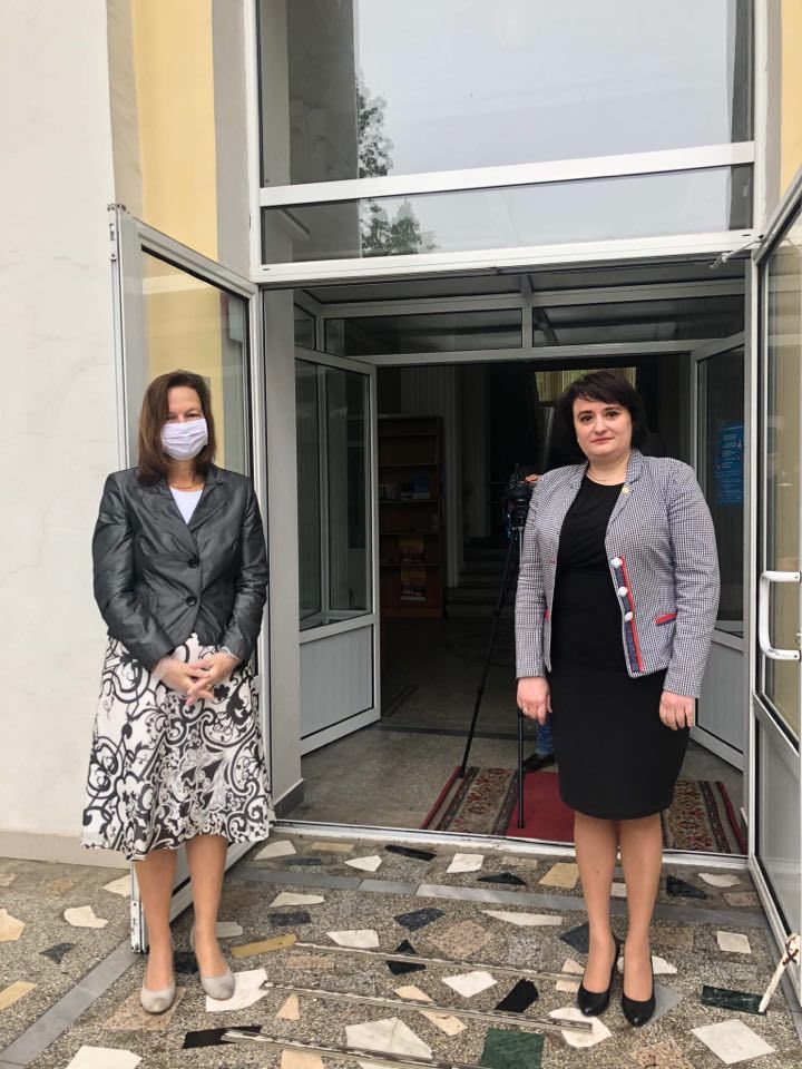 Думбрэвяну поблагодарила Германию за партию гуманитарной помощи