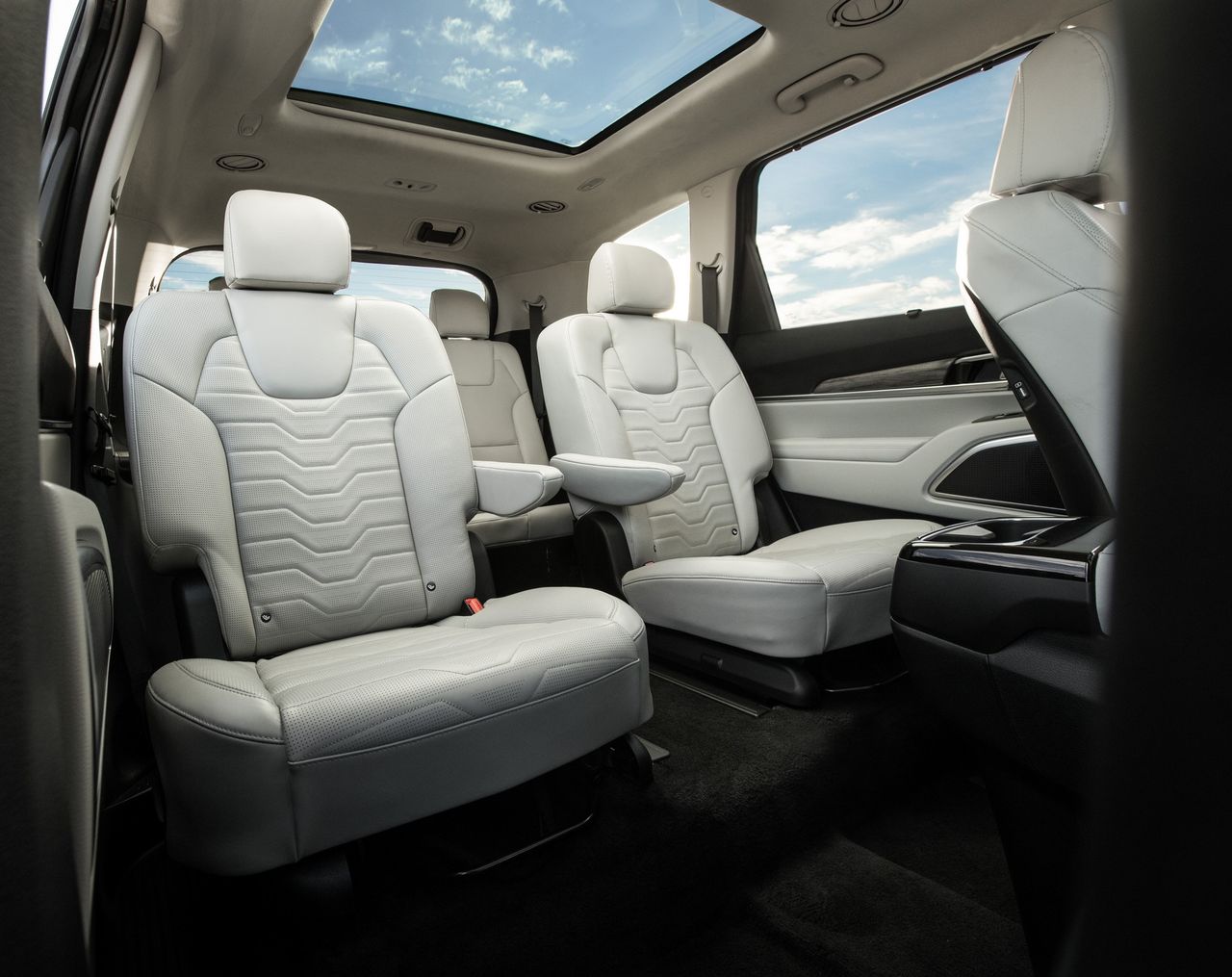 Kia представил обновленный кроссовер Kia Telluride 2022 модельного года
