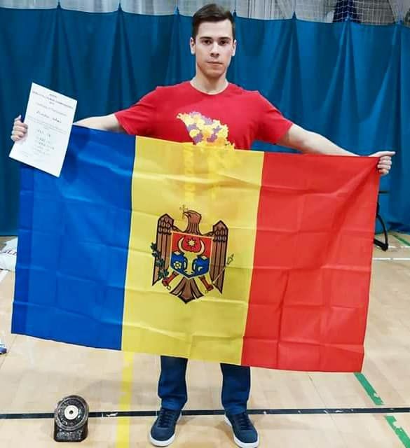 Молдаванин установил новый рекорд на Чемпионате мира по пауэрлифтингу