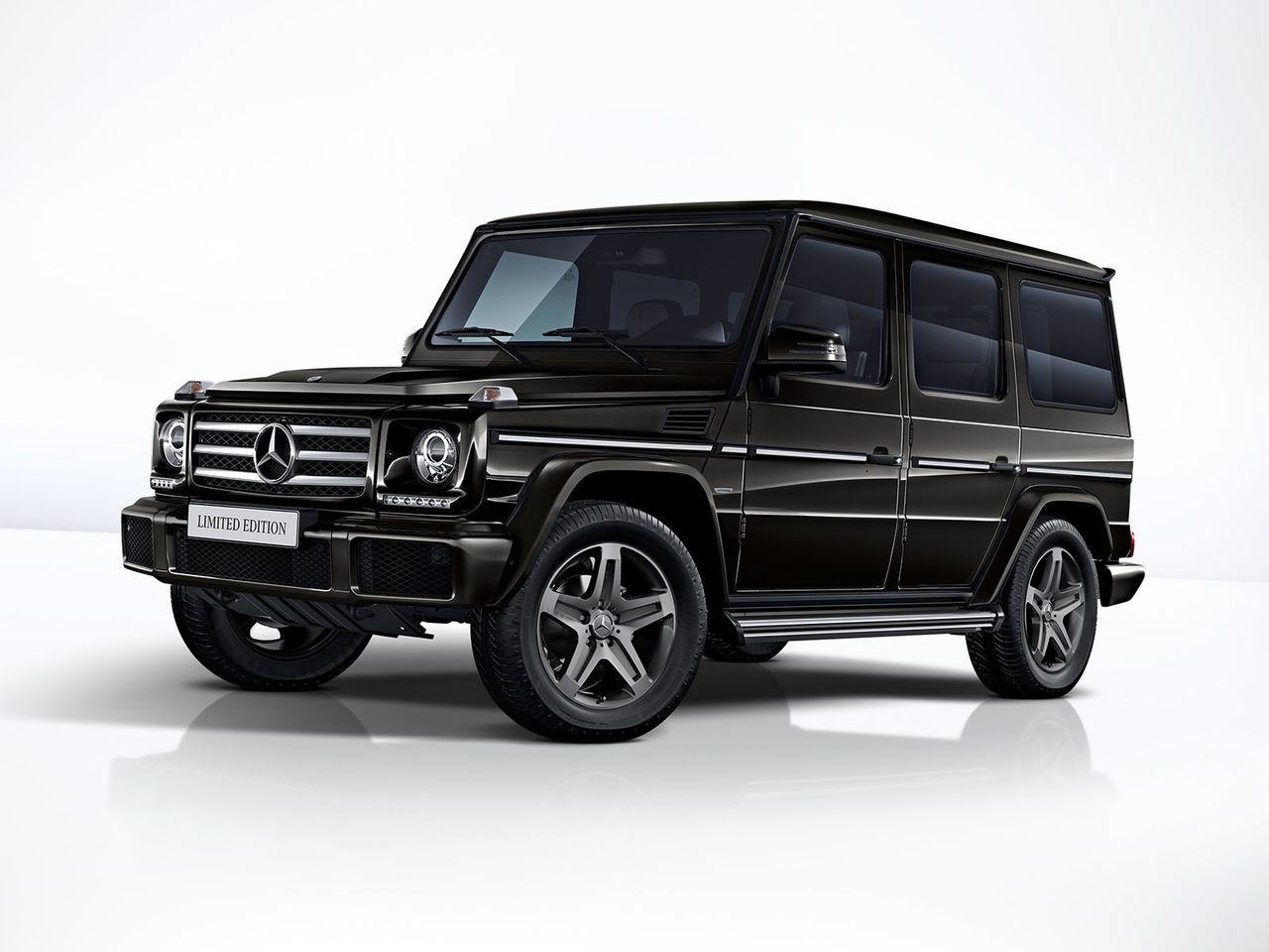 Mercedes Clasa G a primit trei ediții limitate: G 350 d, G 350 d Professional și G 500