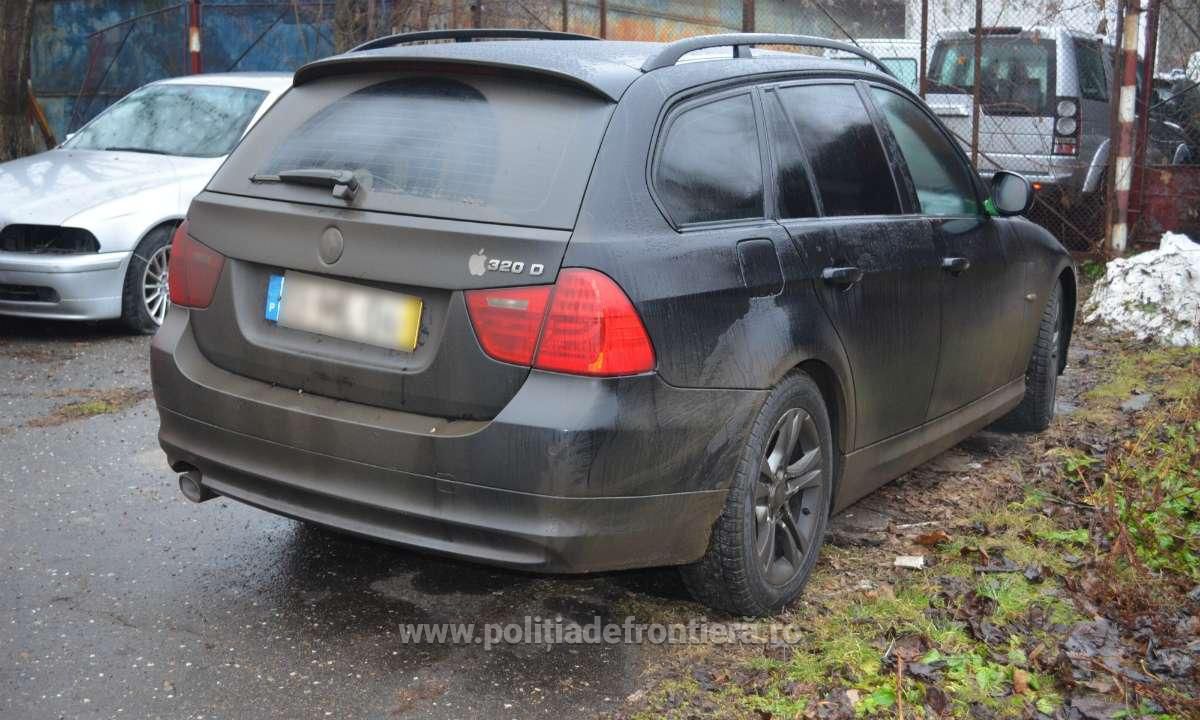 Молдаванин хотел пересечь границу с Румынией на угнанном BMW