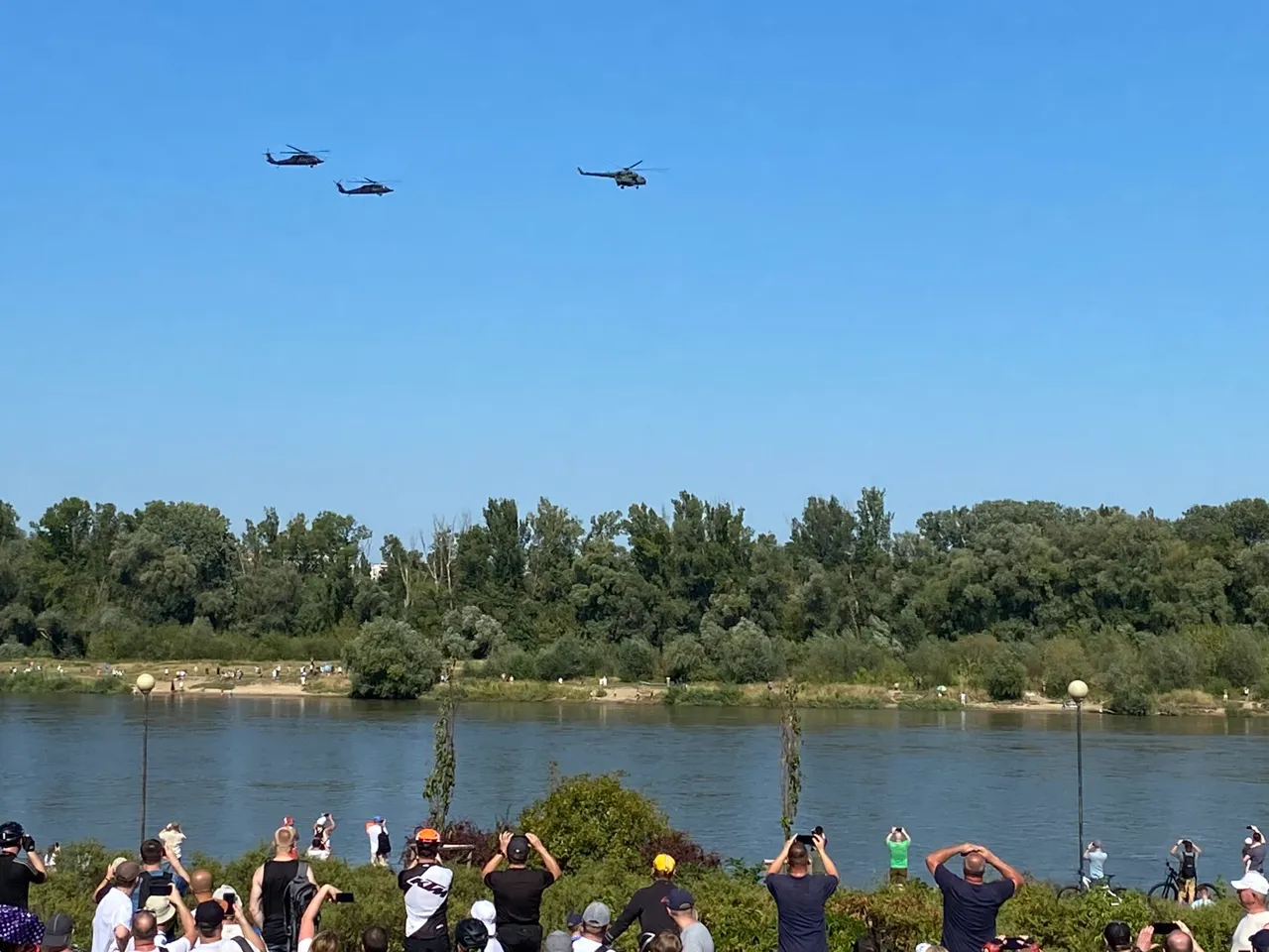 В Польше состоялся крупнейший со времен холодной войны парад вооруженных сил