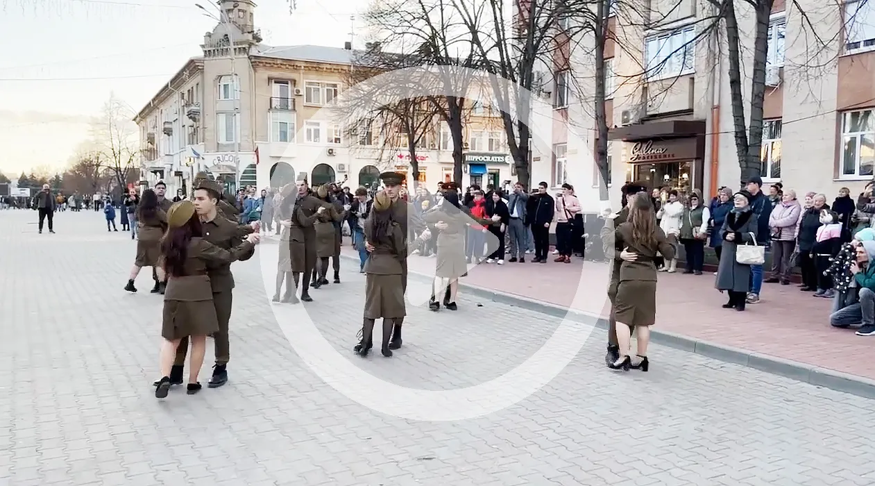 Бельчане отметили 80-летие освобождения города от фашизма