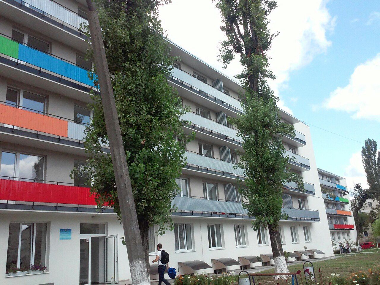 Студенты показали, в каких условиях живут в общежитиях