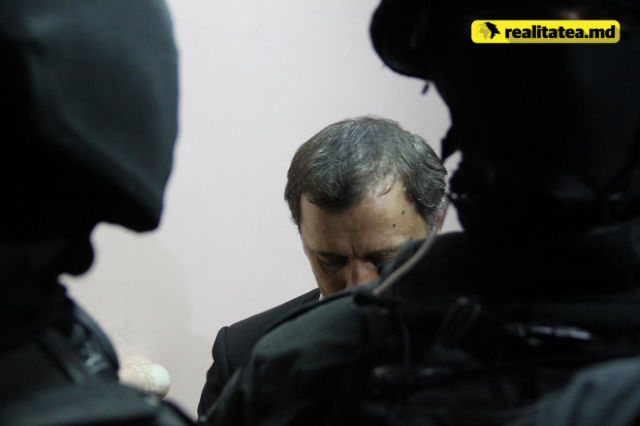 За год тюремного заключения Филат сильно постарел и поседел