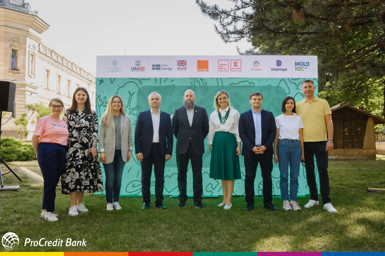 ProCredit Bank инвестирует в развитие экологического образования
