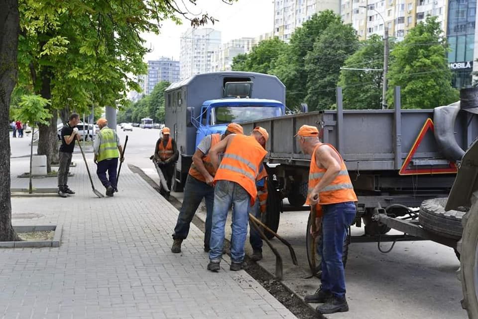 Чебан: Возобновлен ремонт участка дороги на Московском проспекте