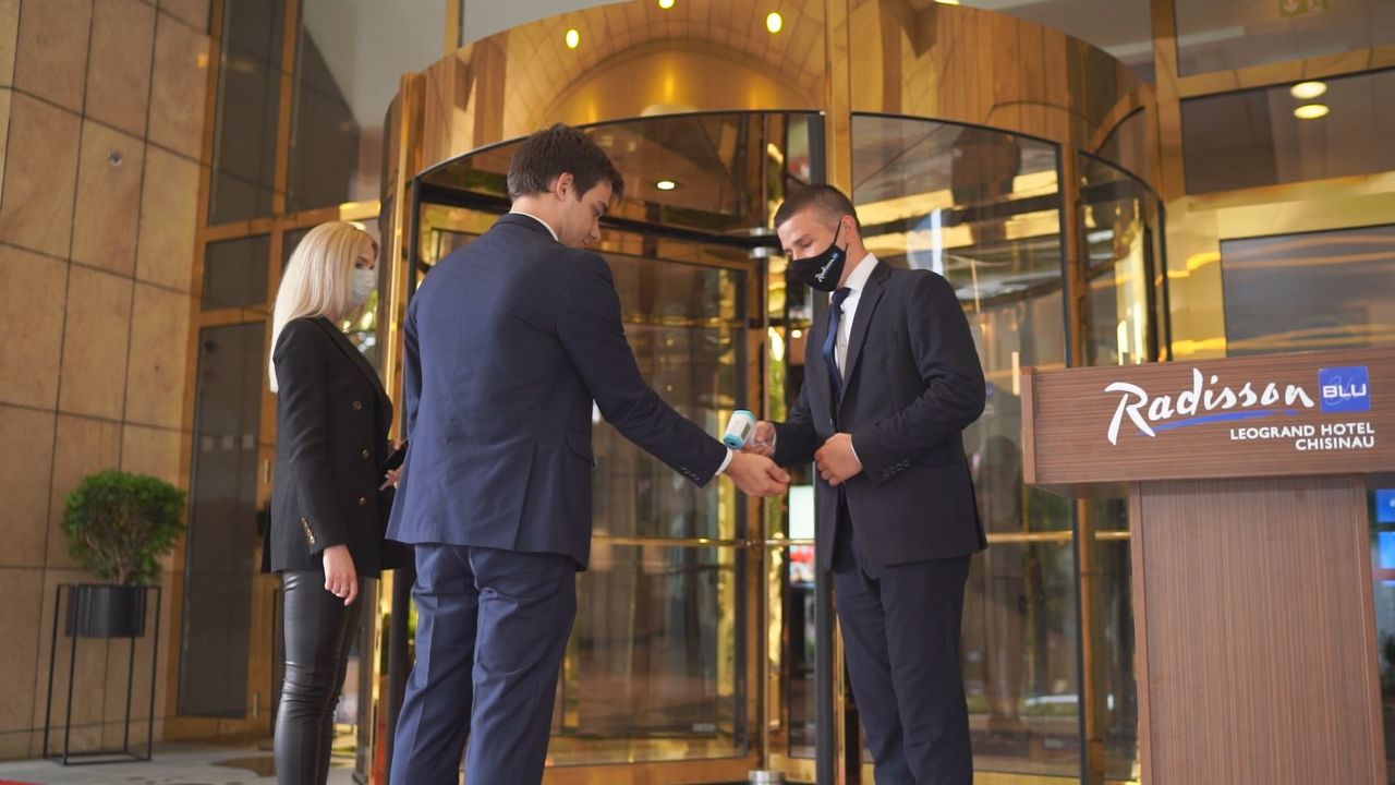 Юмит Юксел: Мы много вложили в безопасное открытие отеля Radisson ®
