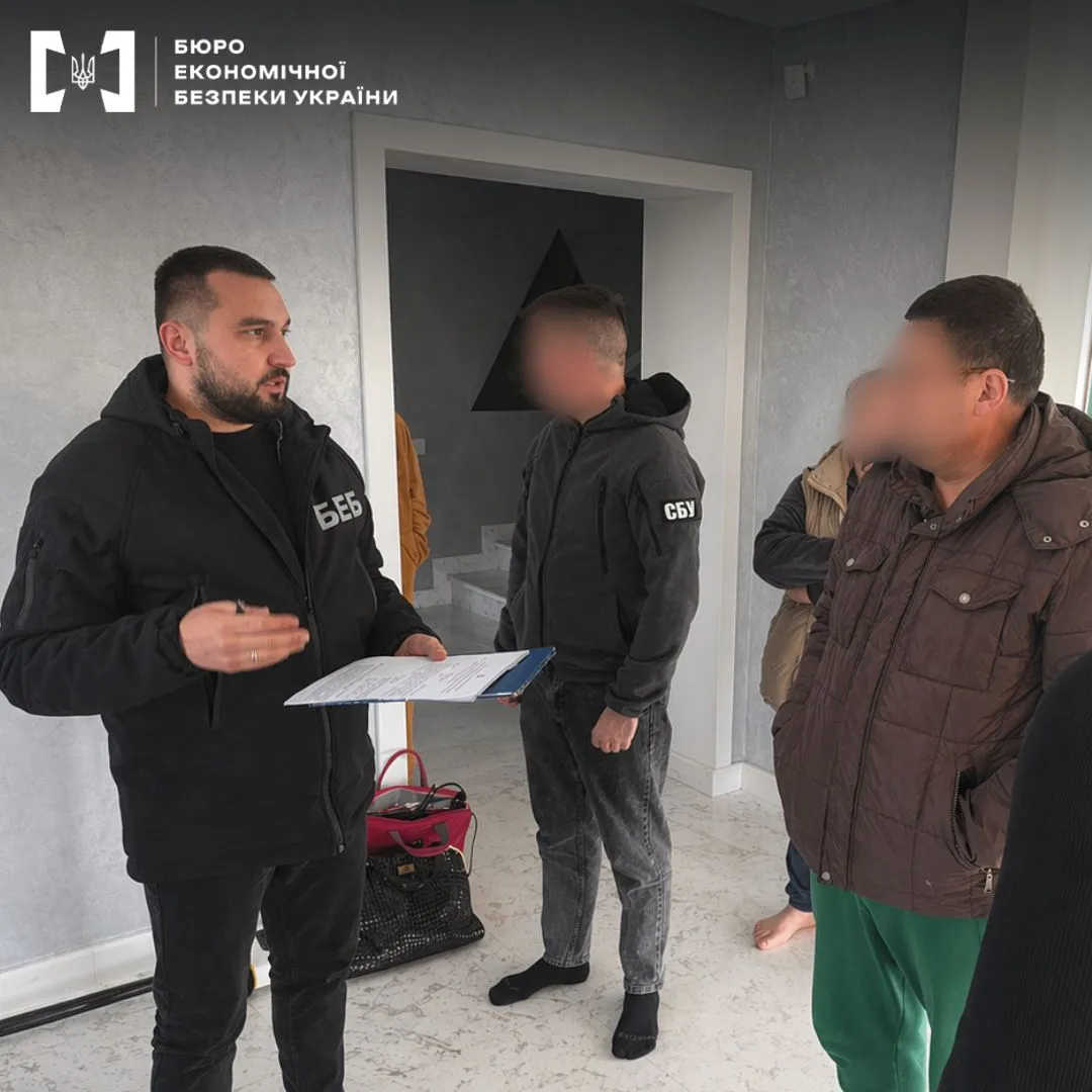 В Украине ликвидировали канал незаконного вывоза древесины в Молдову