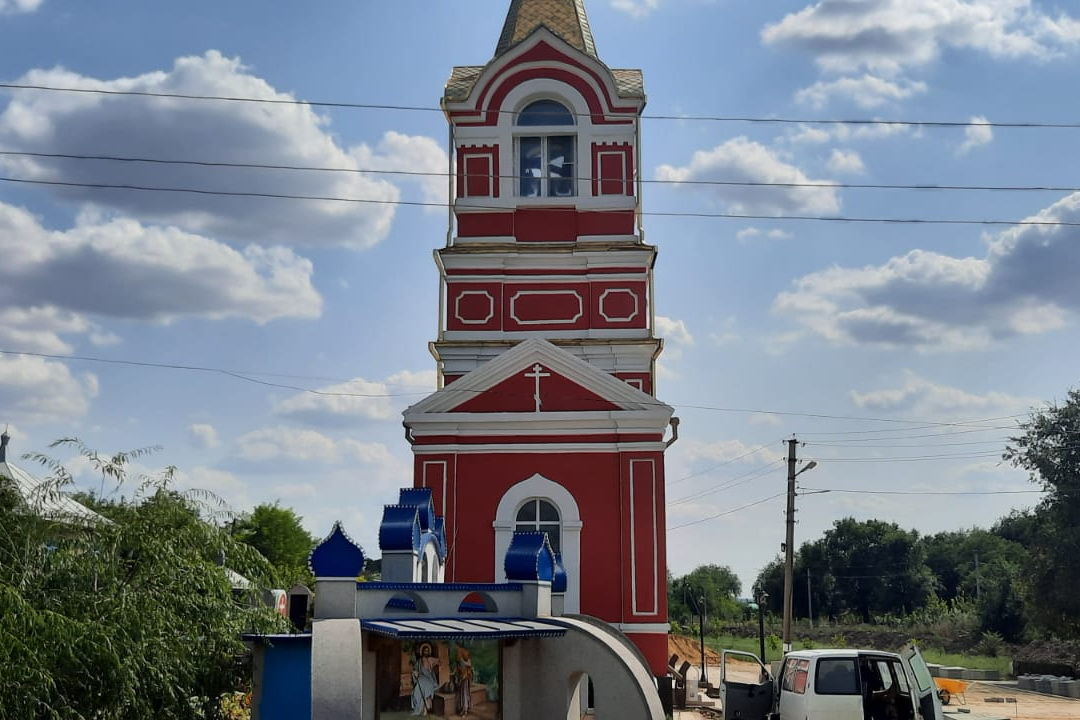 В Казаклии обновляют местный храм