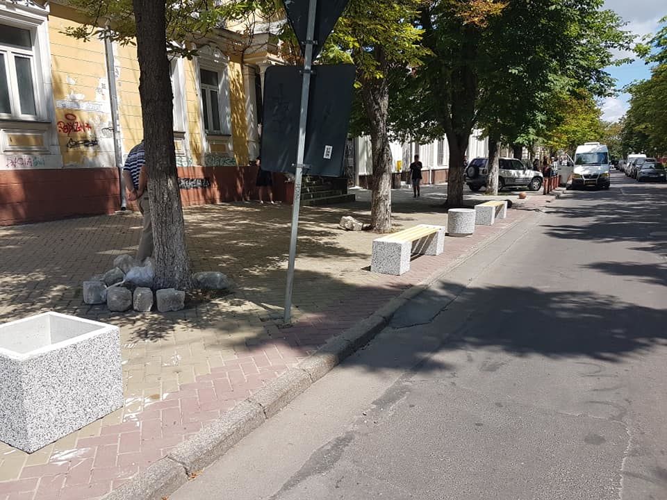 Запрещена парковка на перекрестке улиц Пыркэлаб и Микле