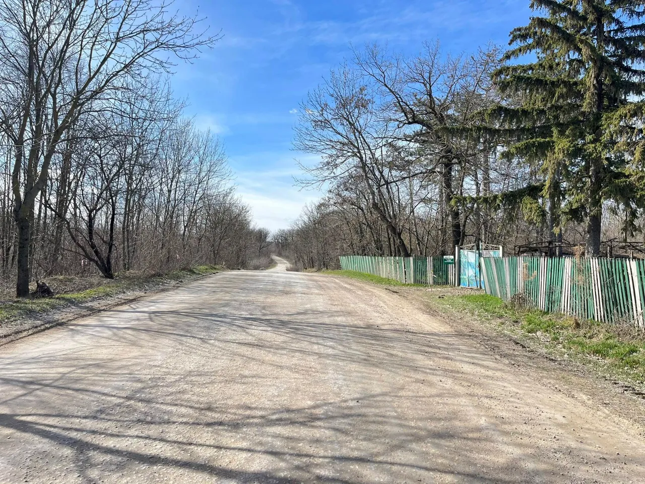 В Оргеевском районе начались работы по ремонту одной из региональных дорог