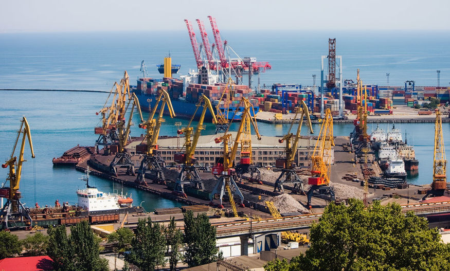 Новая железная дорога в Молдову может серьёзно «подкосить» работу украинских портов