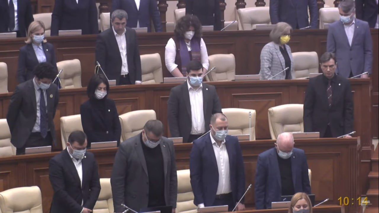 В День траура фракция БКС почтила память погибших за 8 лет на Украине