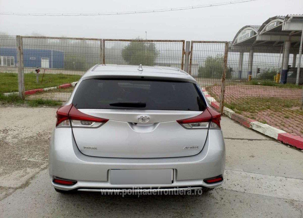 У молдаванина в Румынии изъяли авто за €14 000, разыскиваемое властями Италии