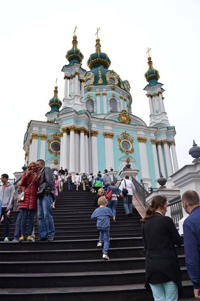 Смотровая площадка Андреевской церкви в Киеве стала платной