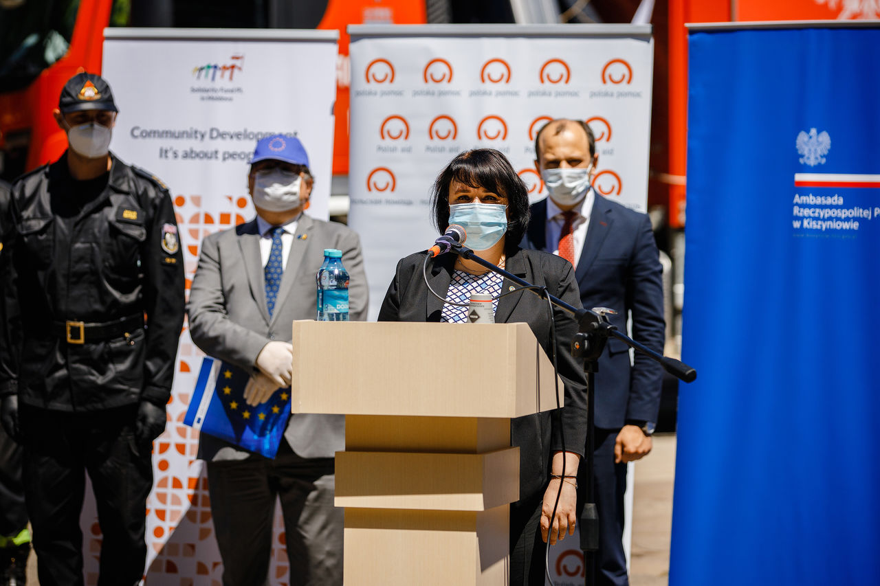 Польша предоставила Молдове гуманитарную помощь для борьбы с пандемией