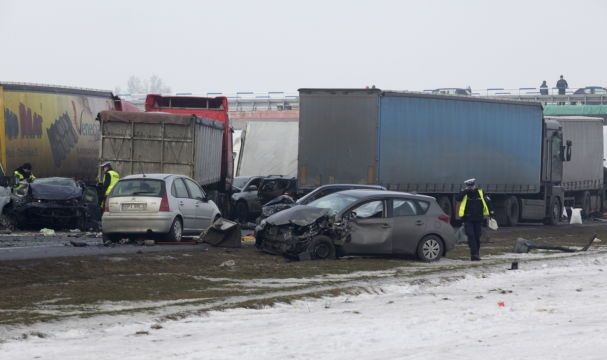 В Польше из-за тумана столкнулись более 70 авто