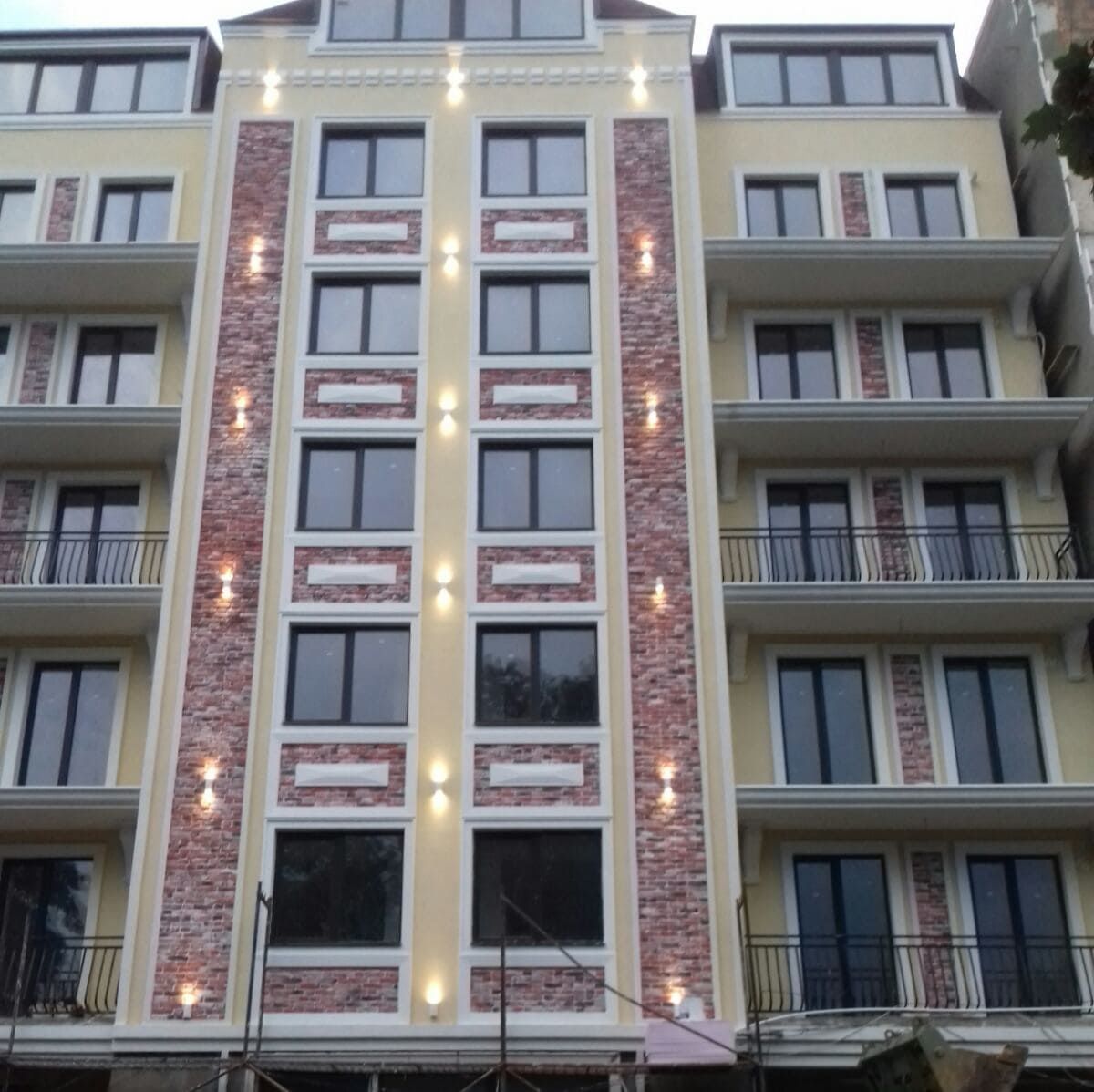 Milanin Residence: Продаётся офис/ShowRoom на 65.95 м2 в самом центре столицы ®