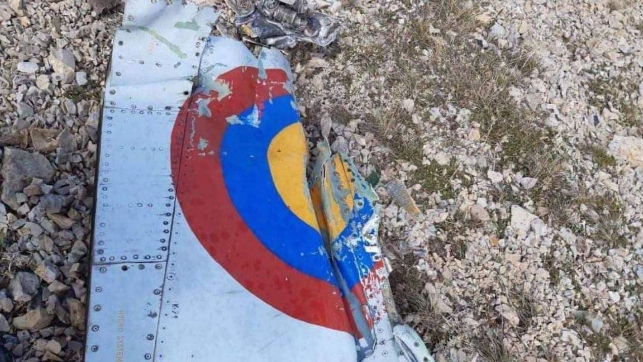 В Сети появились фотографии сгоревшего штурмовика Су-25 ВВС Армении