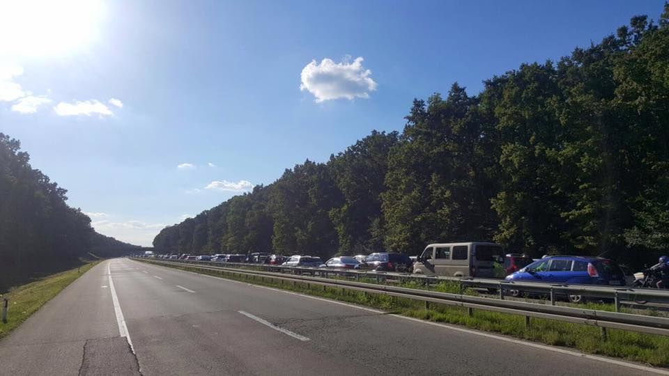Зотя поделилась собственным опытом ожидания в пробке на таможне