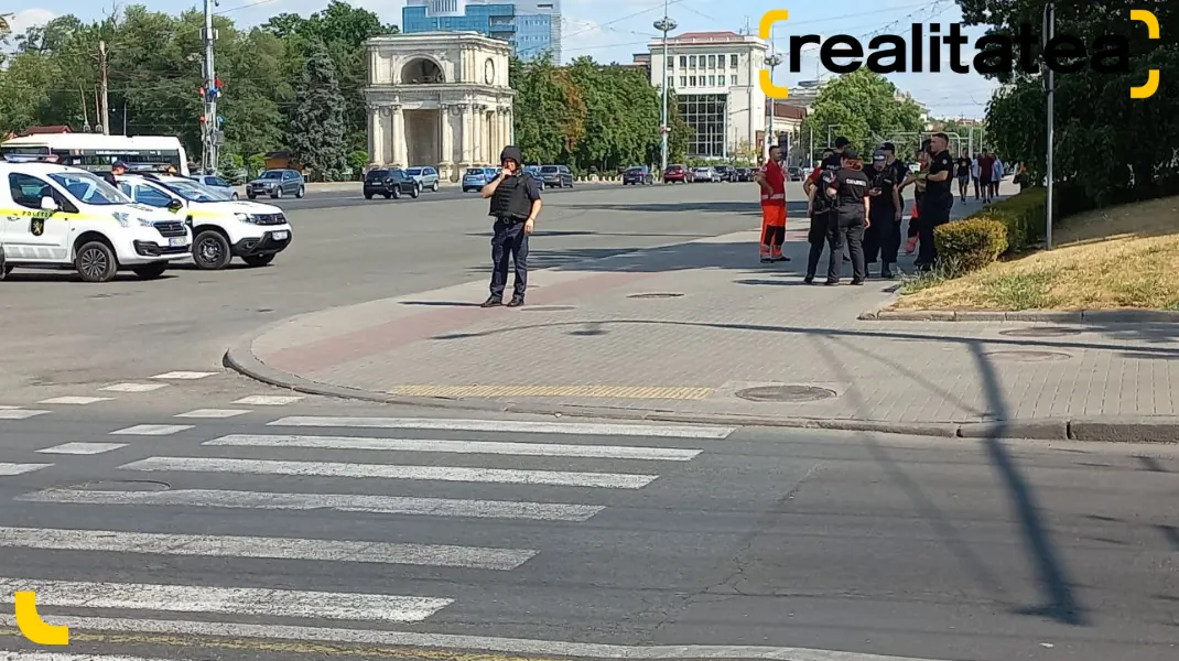 Получено 4 сообщения о бомбе: примэрия, парк, церковь Чуфля, аэропорт
