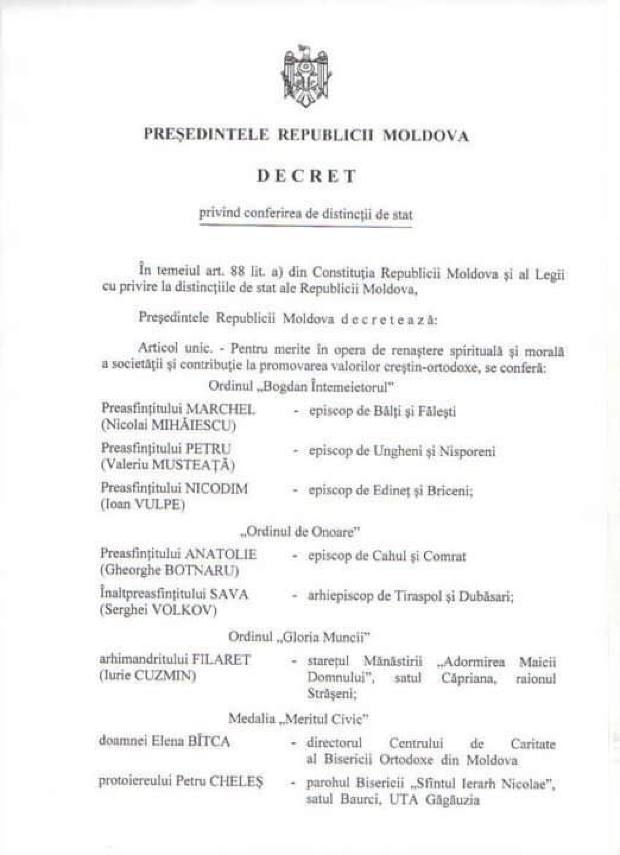 Episcopul Marchel și alte 16 fețe bisericești, decorate azi de președintele Igor Dodon