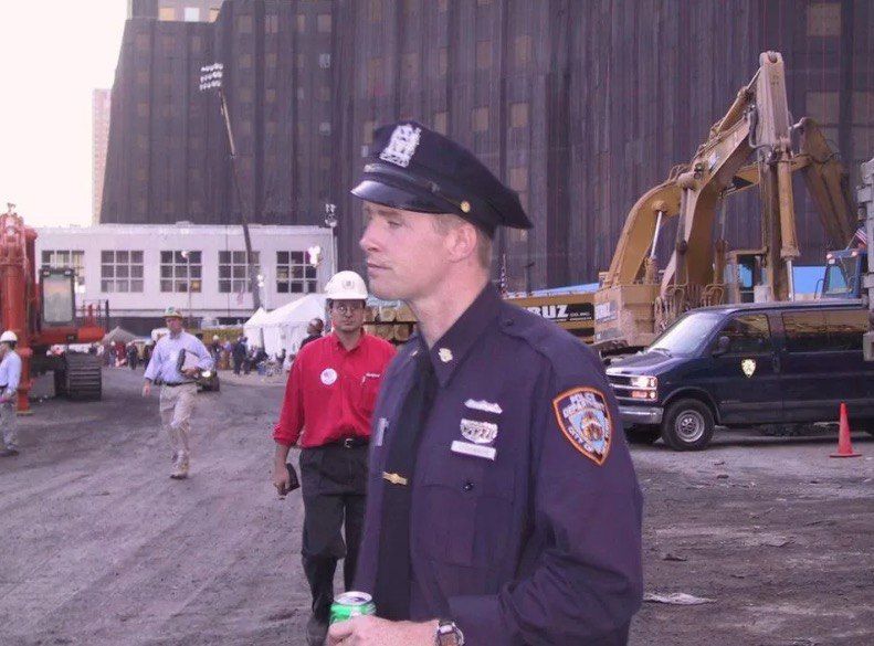 На распродаже были найдены фото с трагедии 9/11, которые никто ещё не видел