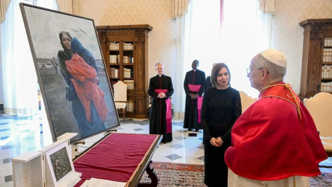 Maia Sandu s-a întâlnit cu Papa Leon al XIV-lea la Vatican: Au discutat despre pace, credință și viitorul Moldovei
