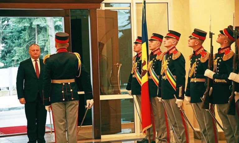 Trei ambasadori noi în Moldova, cu sediile la Bucureşti, Sofia şi Bruxelles, au transmis scrisorile de acreditare lui Dodon