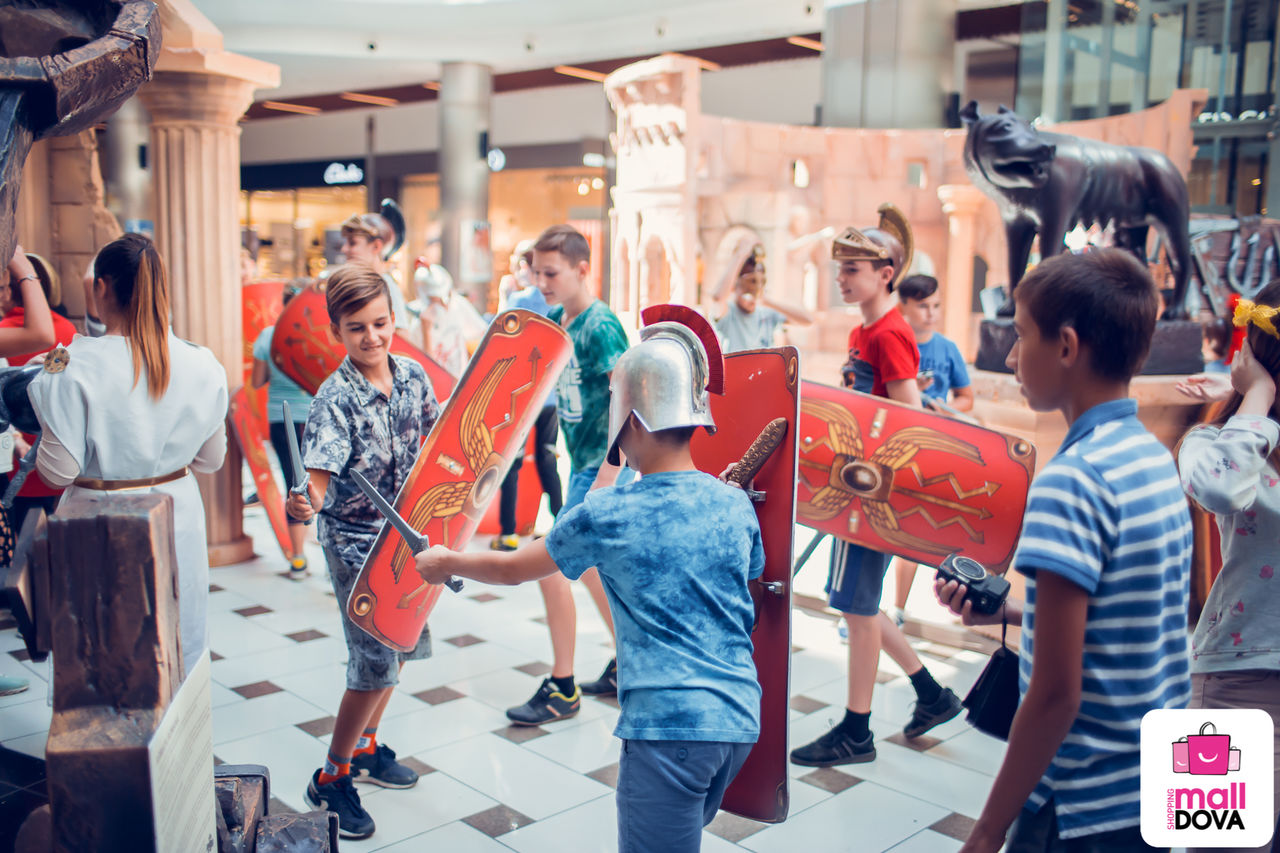 50 de elevi din Tiraspol au vizitat expoziția interactivă „Roma Antică” de la Shopping MallDova ®