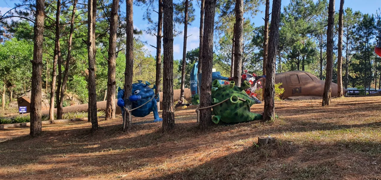 O turistă britanică și-a împărtășit impresiile despre un parc tematic dedicat pentru COVID-19