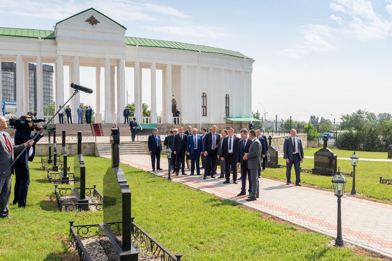 Переговоры между Красносельским и Козаком проходят за закрытыми дверями