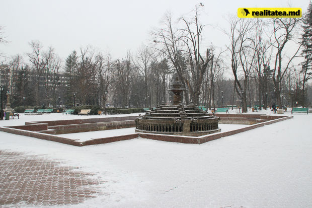 Ремонт фонтана в Центральном парке снова под вопросом