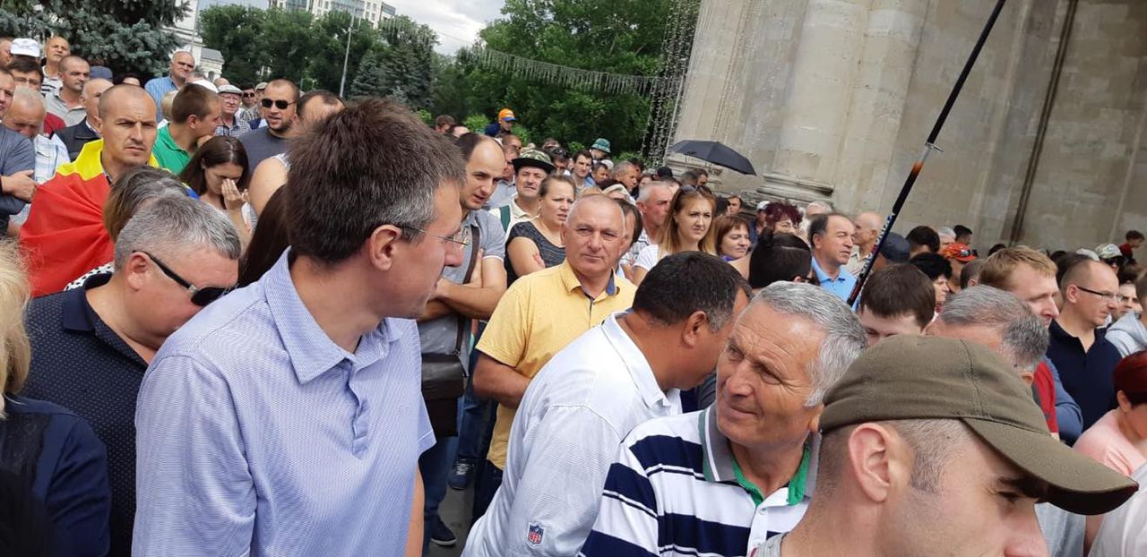 Дорин Киртокэ пришел на воскресный митинг поддержать протестующих