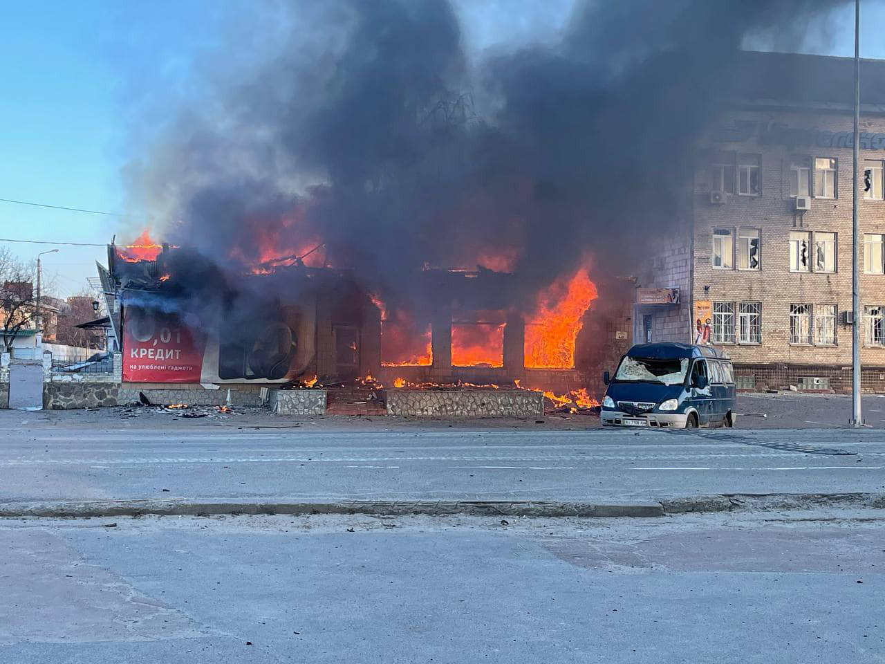 Под Киевом в результате минометного удара по поселку погибли 7 человек