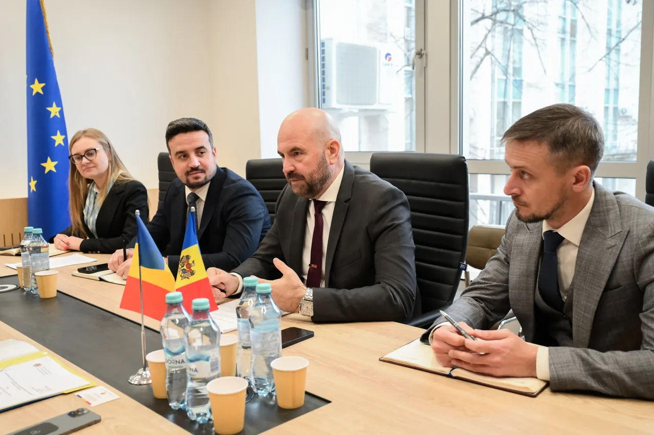 Moldova și România au convenit să sprijine inițiativele pentru consolidarea cooperării în sectorul transporturilor