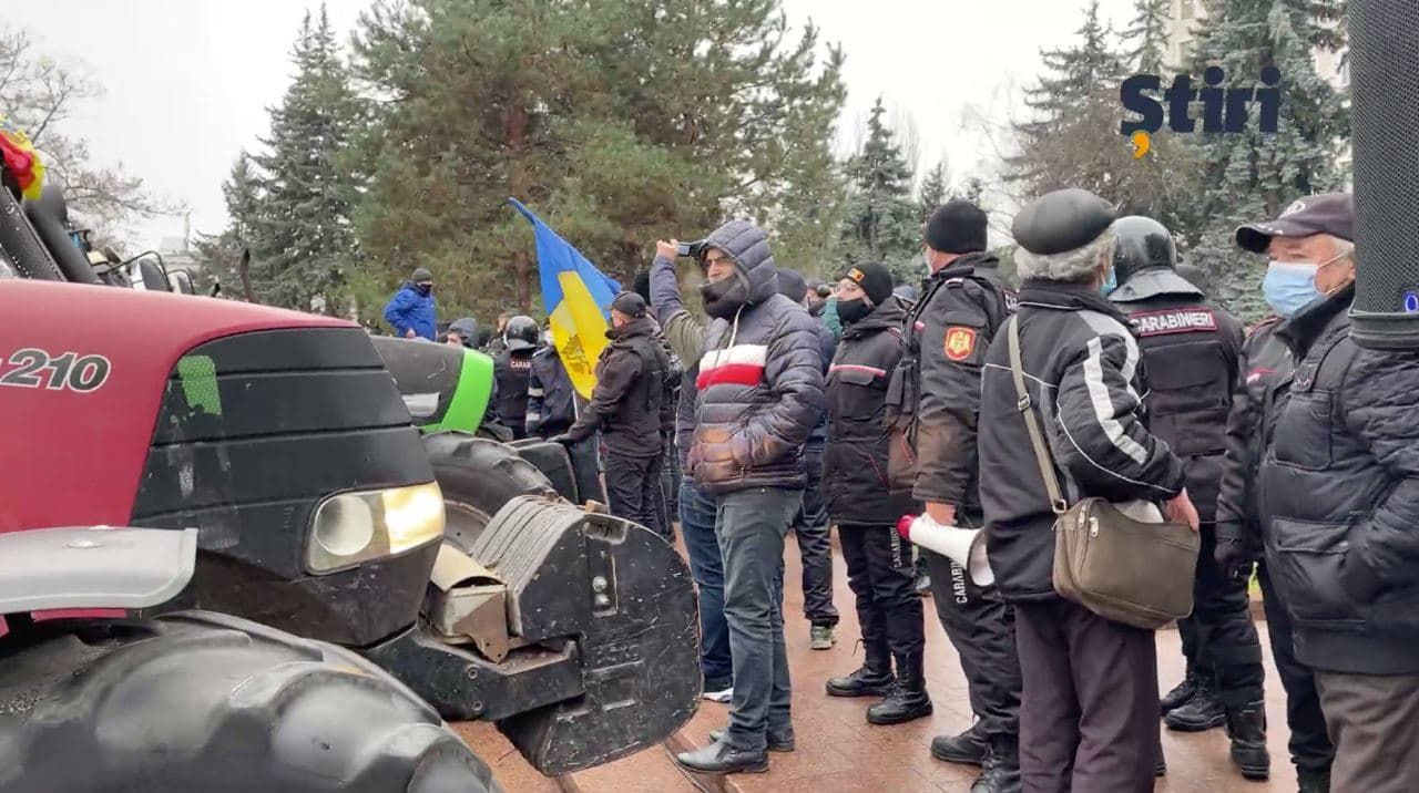 Протест фермеров: перед парламентом произошли столкновения с полицией
