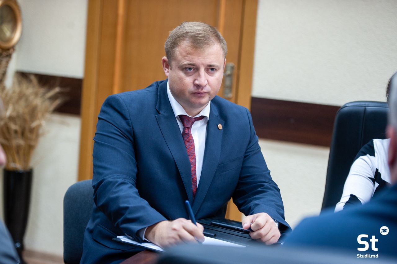 Studii.md и "Bunicii Grijulii" будут работать над безопасностью учащихся