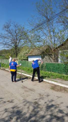 Демократы «облагораживали» коммуну Окиул Рошу в день выборов