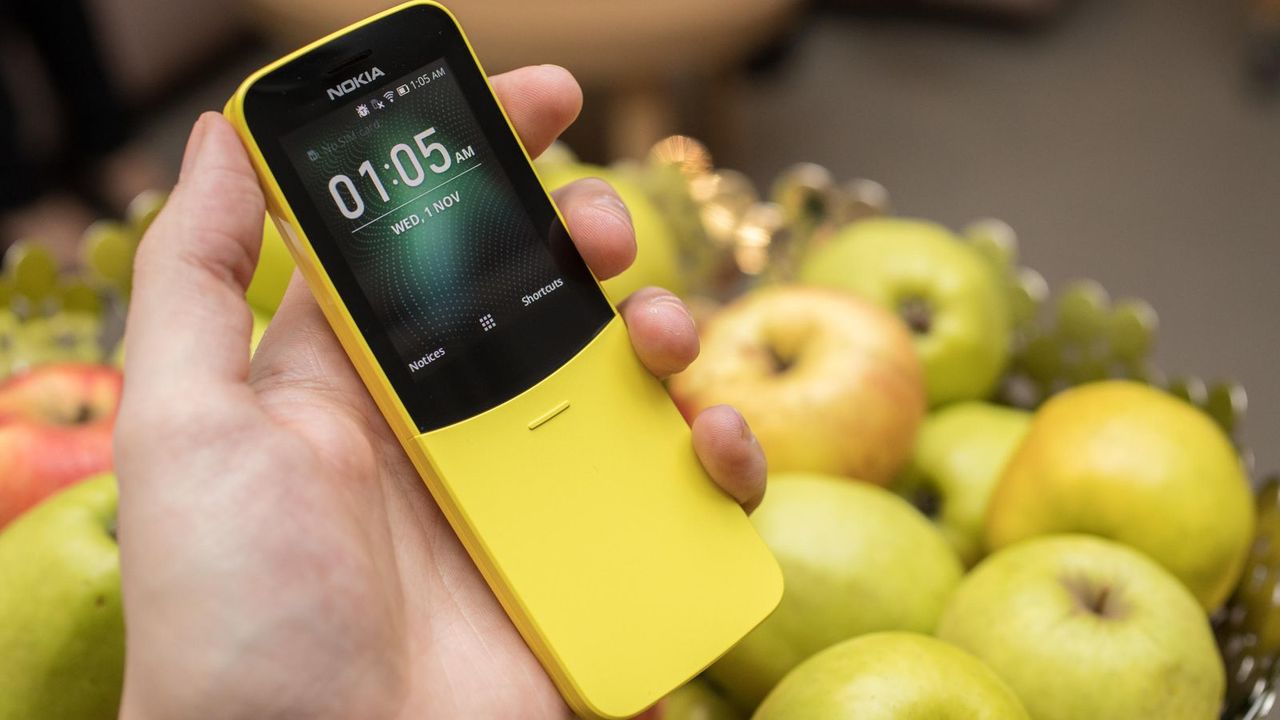 Возрожденный Nokia 8110 представили официально