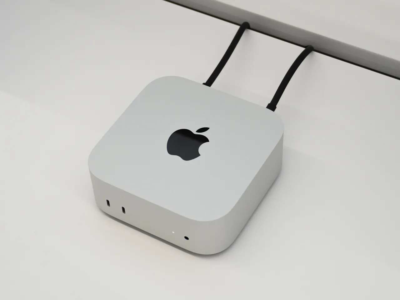 Mac mini: Dimensiune mini, beneficii la maxim