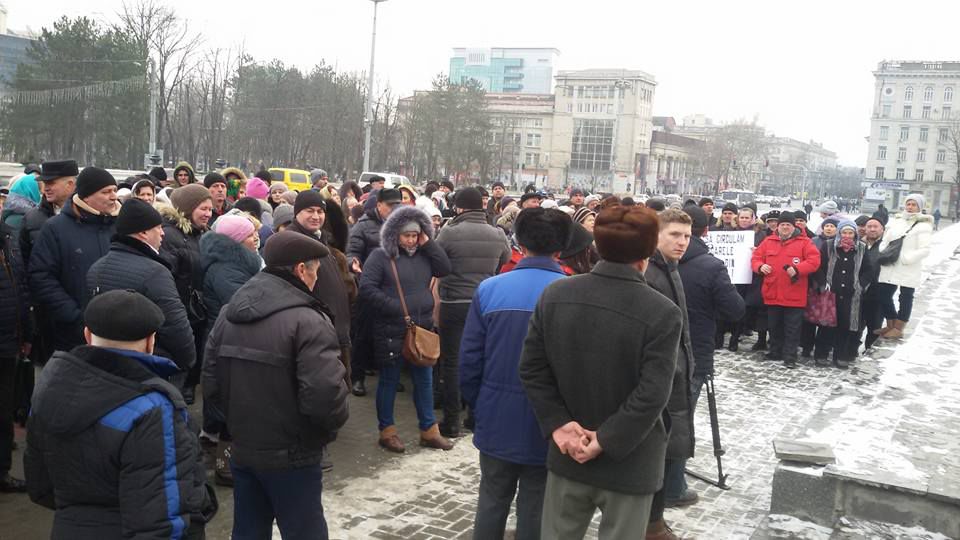 Протест жителей Пухой перед правительством: Габурич намерен решить проблему