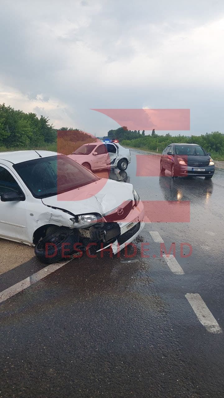 Двое детей пострадали в ДТП вблизи Страшен