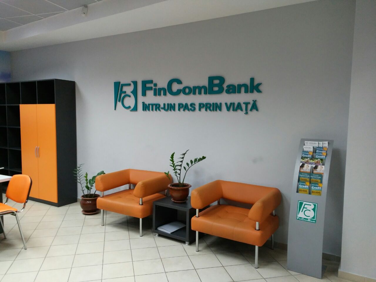 24 года FinComBank-у: свыше 100 тысяч активных клиентов оказали доверие Банку ®