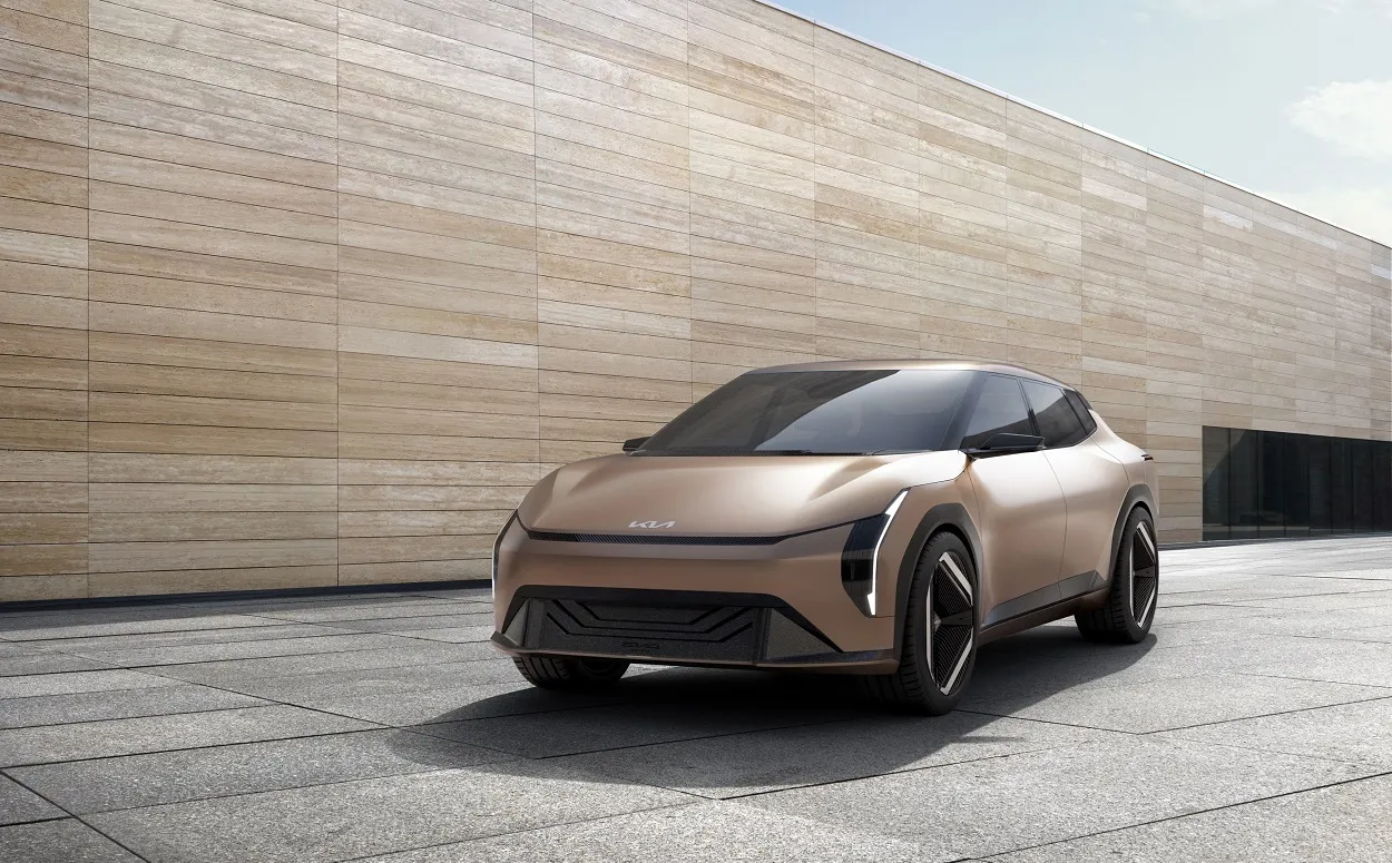 Kia показала доступные электромобили с необычным дизайном и богатым оснащением