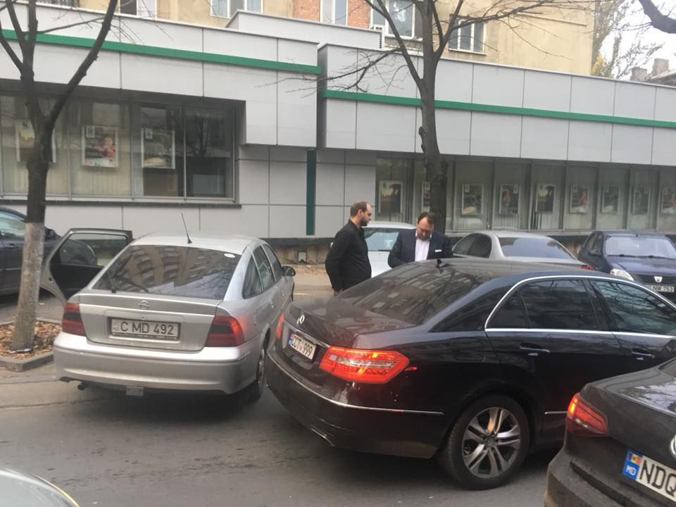 Александр Тэнасе попал в ДТП в центре Кишинева